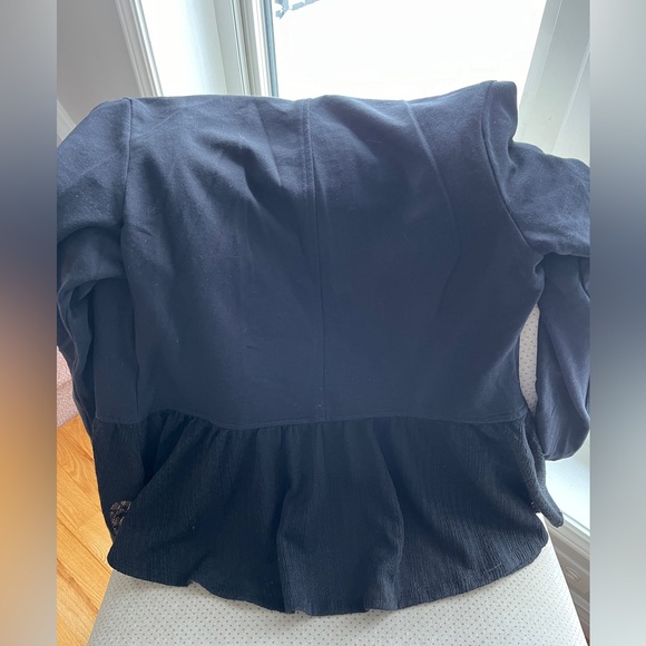 3/$20 Maurice’s jacket size Medium NEW - Picture 3 of 3